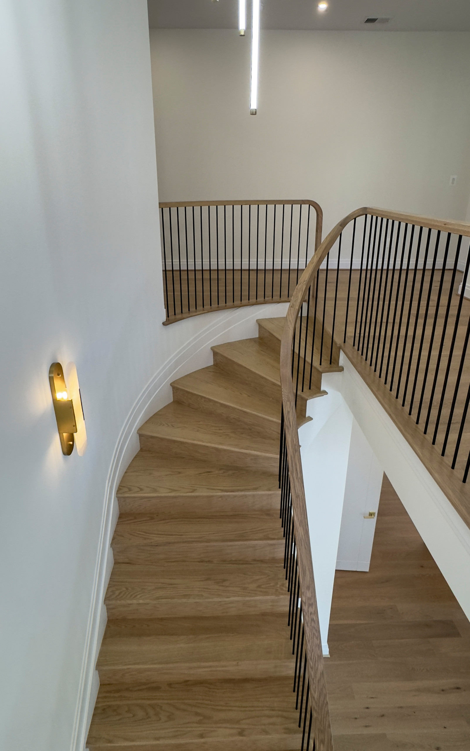 144_Attractive Transitional Staircase in Impressive Modern Home, Vienna VA 22180