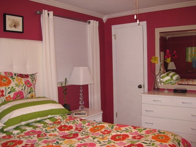 Contemporary bedroom in Bridgeport.