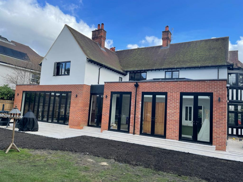 Contemporary home renovation in Leadborough Lane