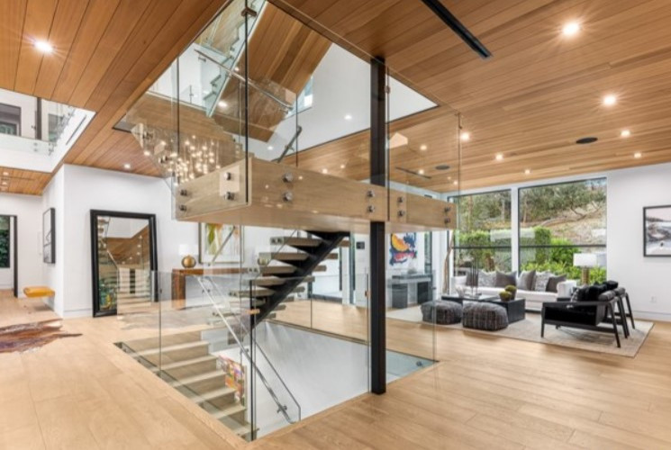 Hutton Drive 90210