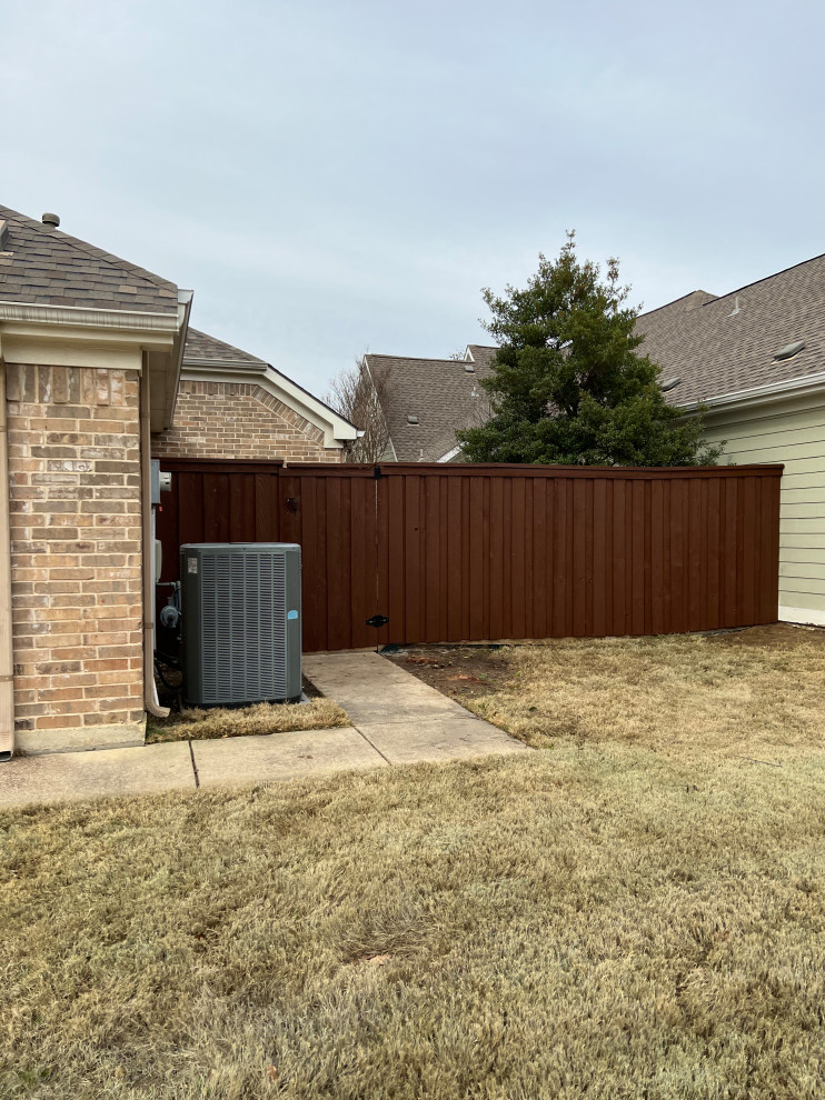 North Richland Hills Stained Fence