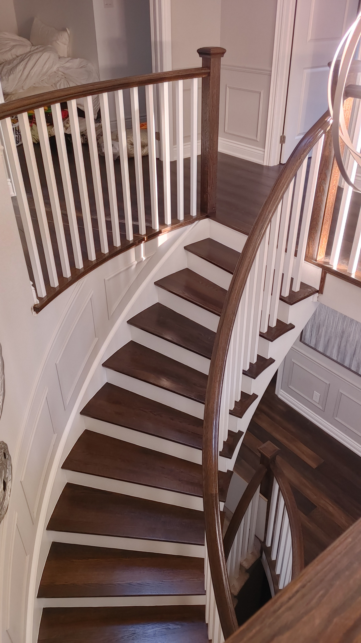 Old English Ln. Staircase Refinishing
