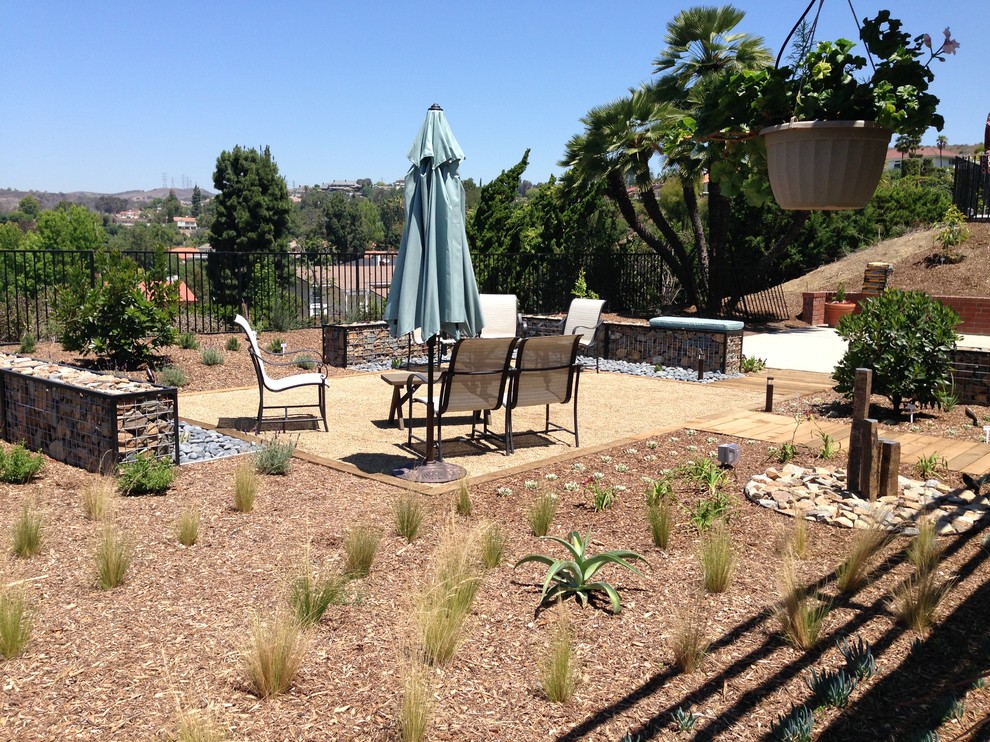 This is an example of a modern landscaping in San Diego.
