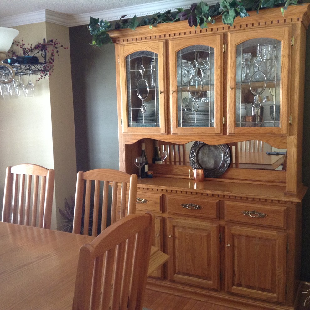 What to do with china and table?