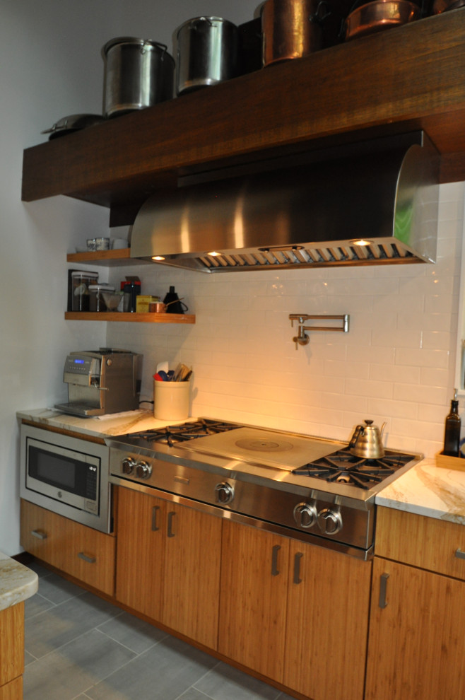 Transitional home design photo in Baltimore