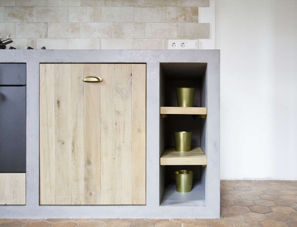 Дом в стиле австрийского шале. Кухня