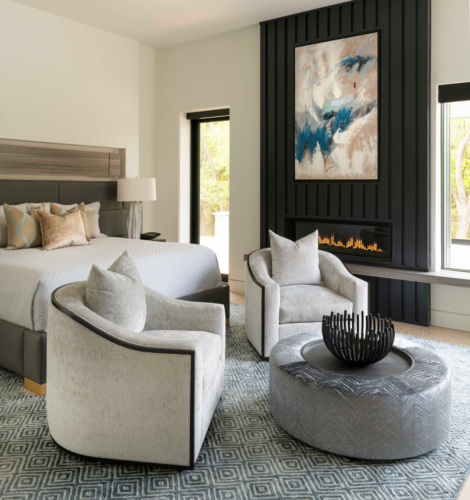 Inspiration för stora moderna sovrum, med vita väggar, en standard öppen spis, en spiselkrans i metall och flerfärgat golv