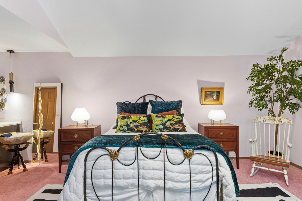 Rosy Relaxing Guest Room