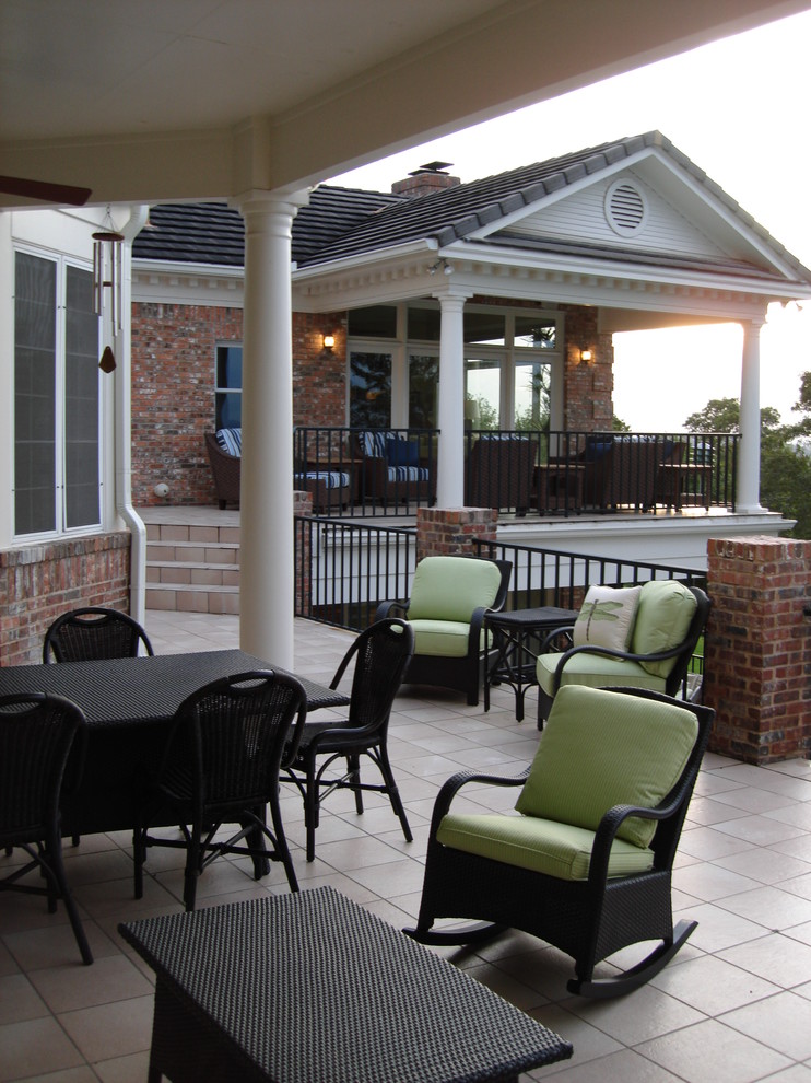 This is an example of a transitional verandah in Austin.