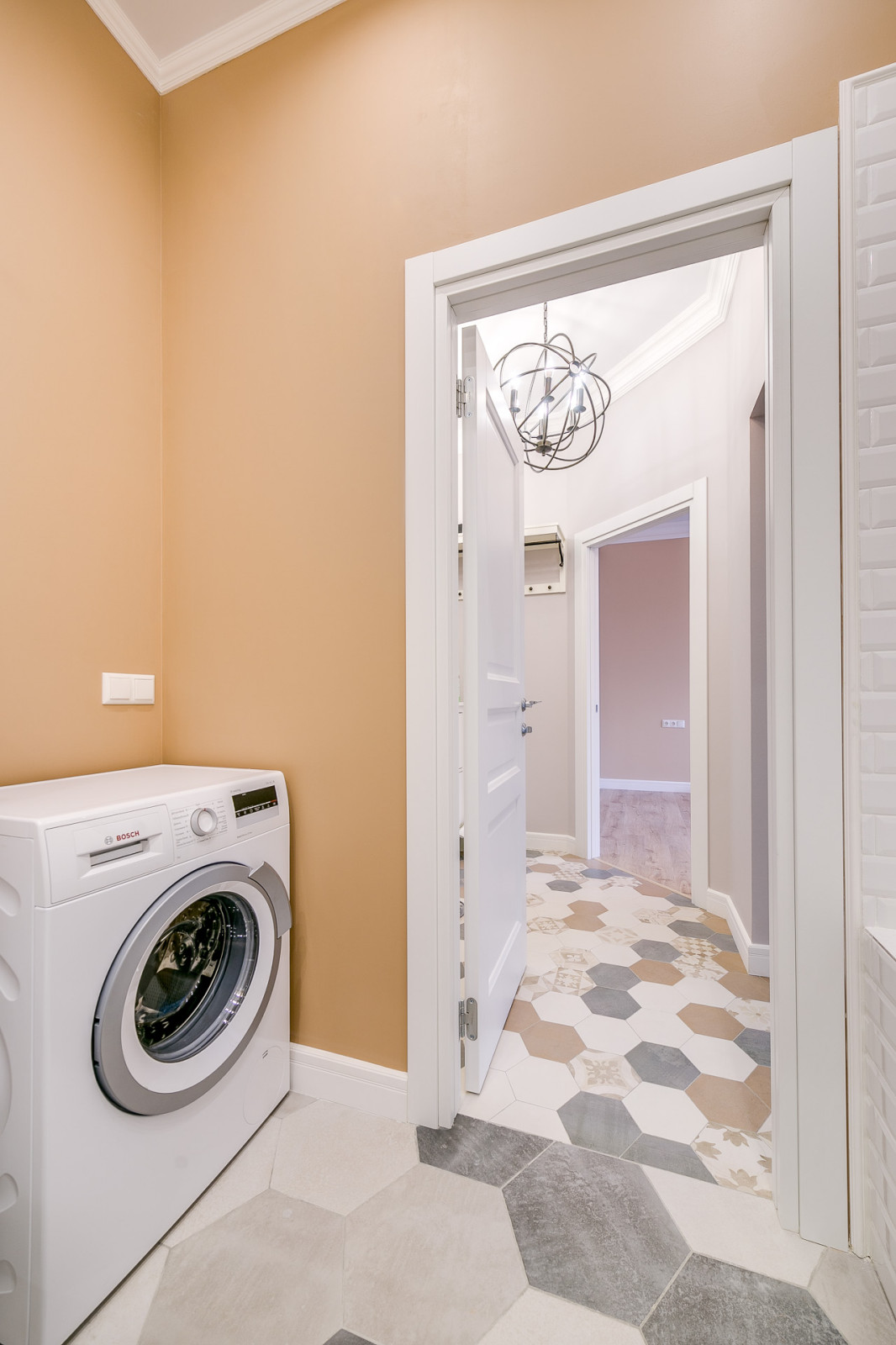 Квартира для молодой девушки в Санкт-Петербурге, 46 кв.м