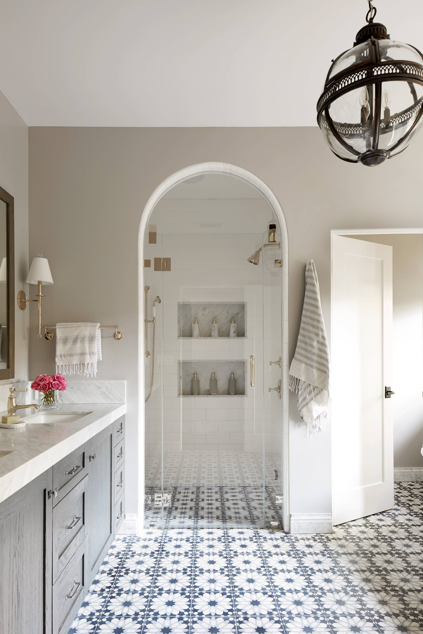 75 Mediterranean Bathroom Ideas You'll Love - January, 2026 | Houzz, image size:1706x2560