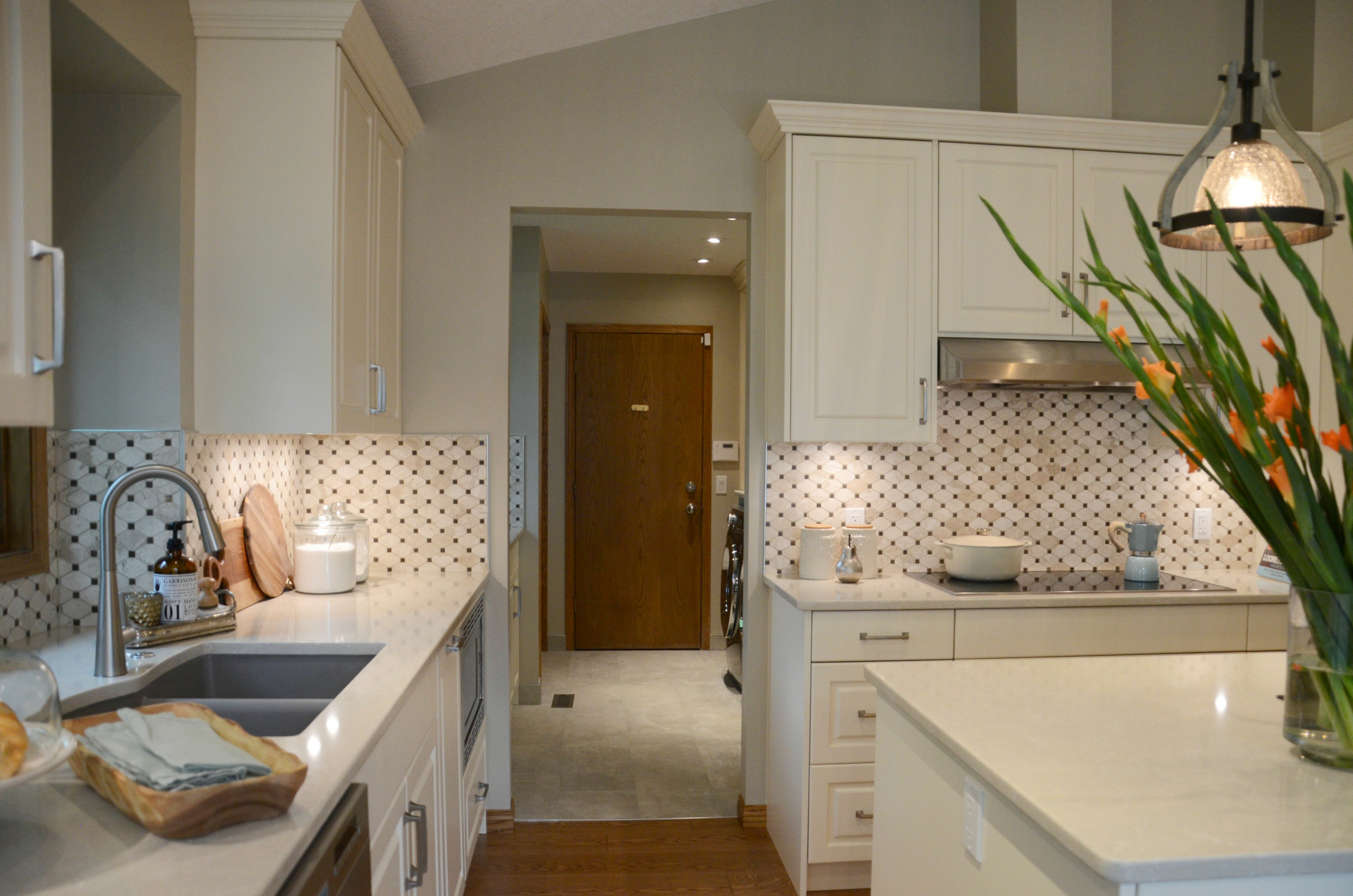 Bearspaw Modern Country Update