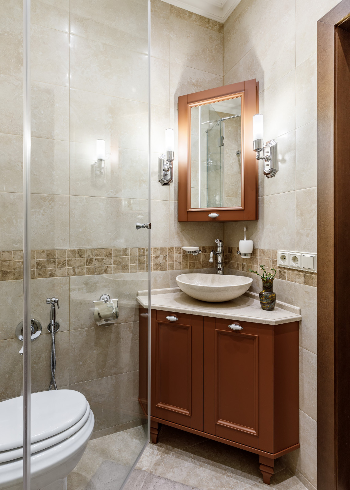 Под музыку пластинок