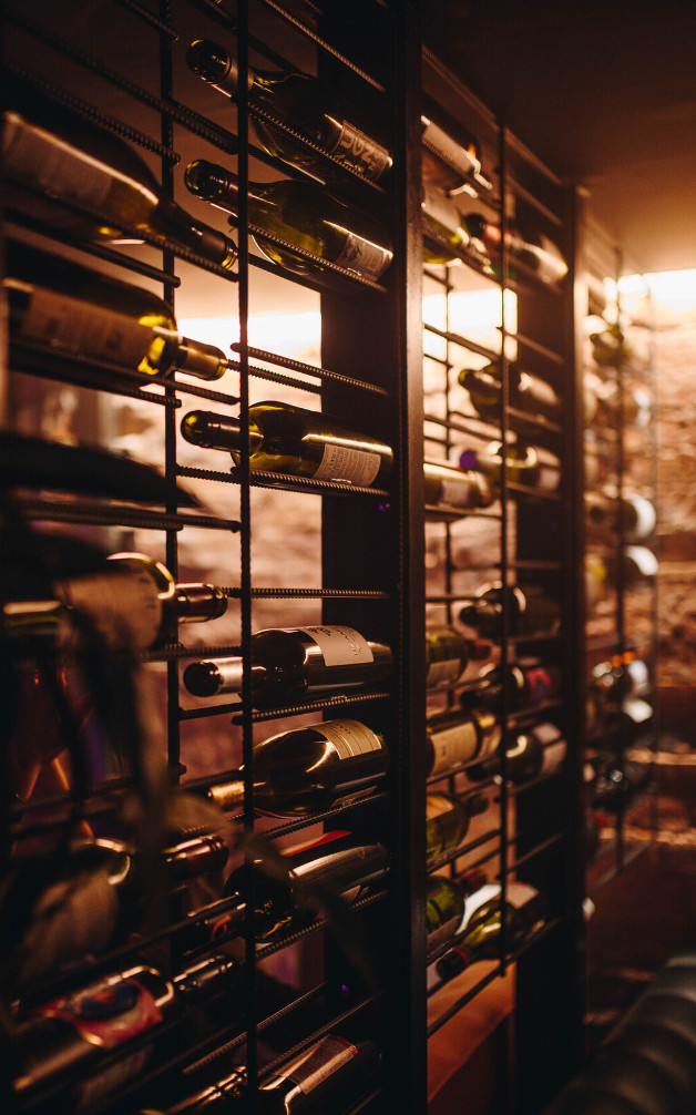 Бар Виновник