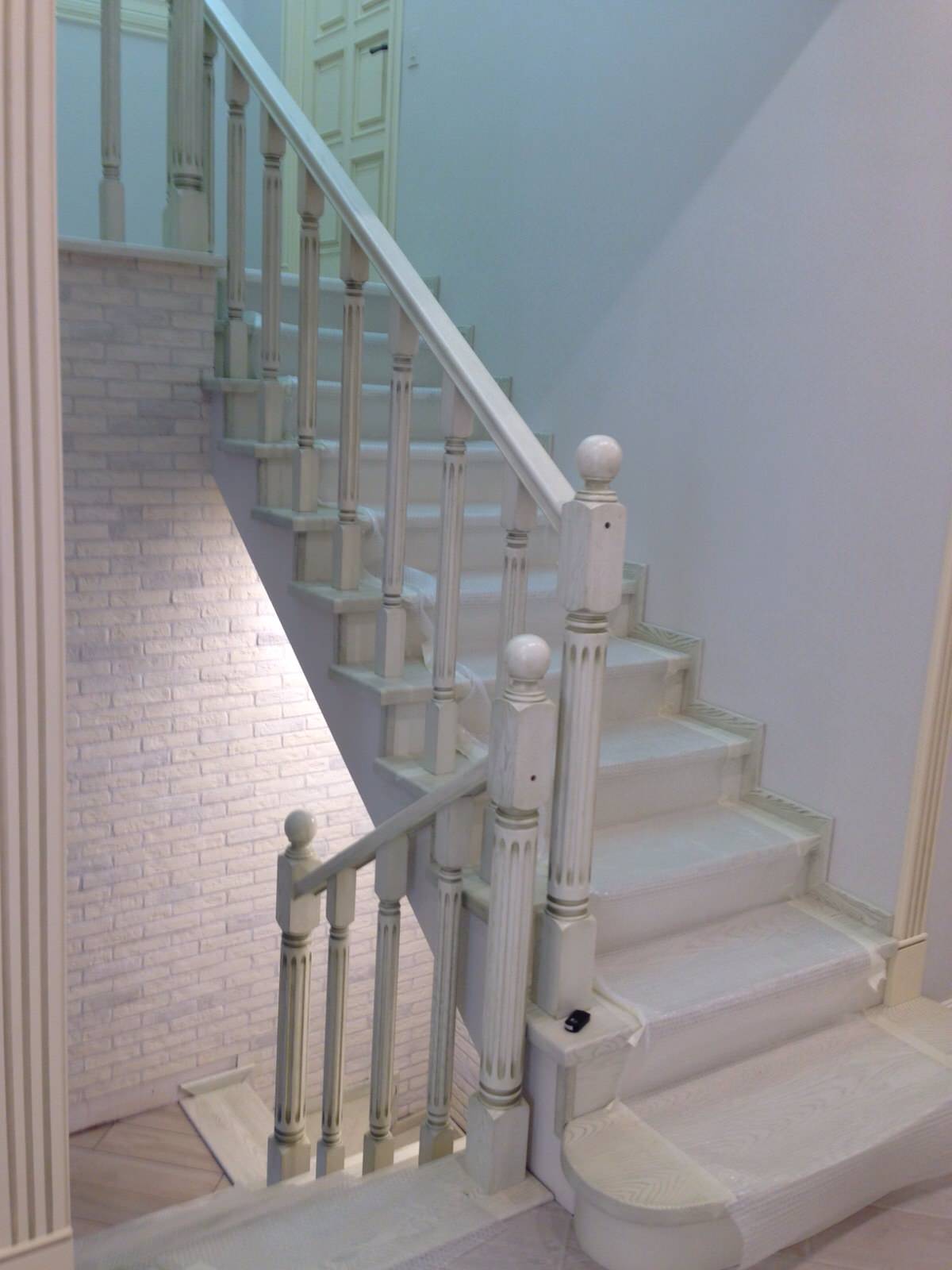 Лестница из ясеня