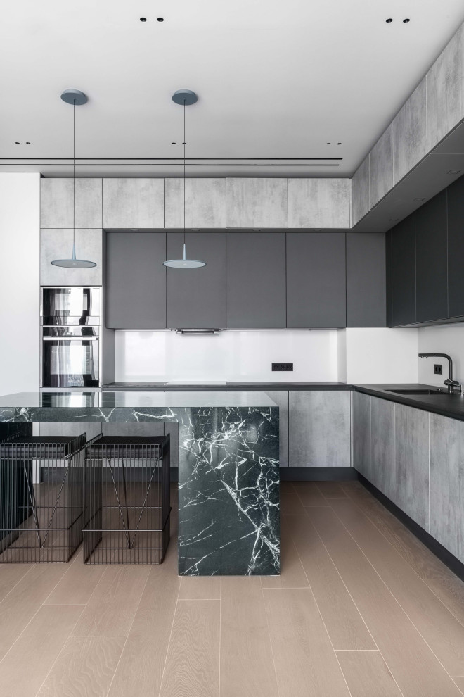 Neva Towers Apartment