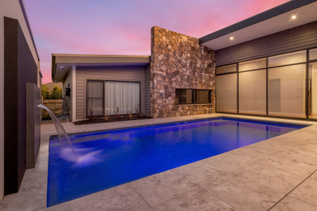 Split Level modern