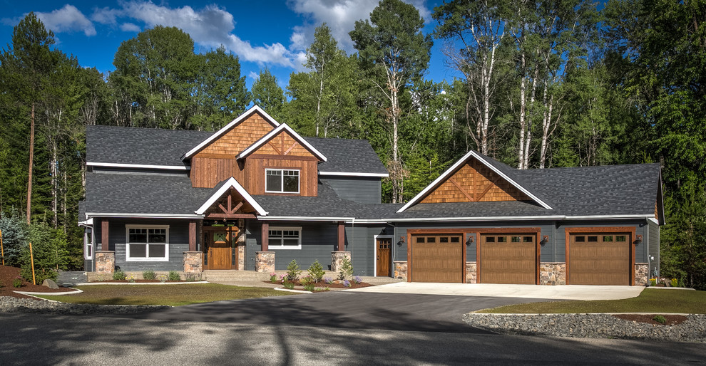 Inspiration for a rustic home design remodel in Seattle