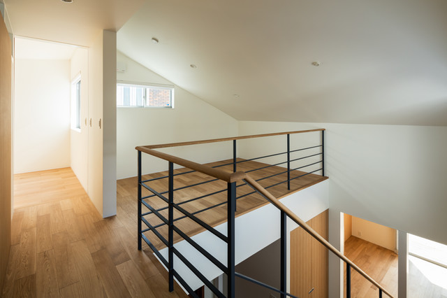 「西岡本の家」 scandinave-salle-de-sejour