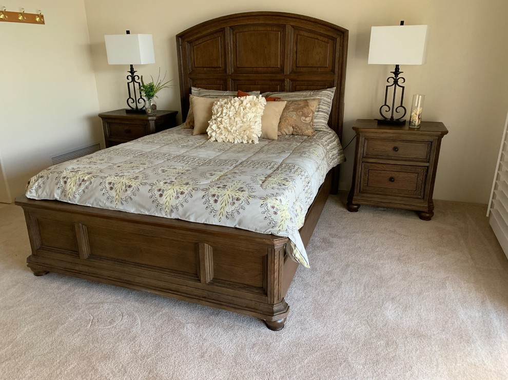 Transitional bedroom photo in Phoenix