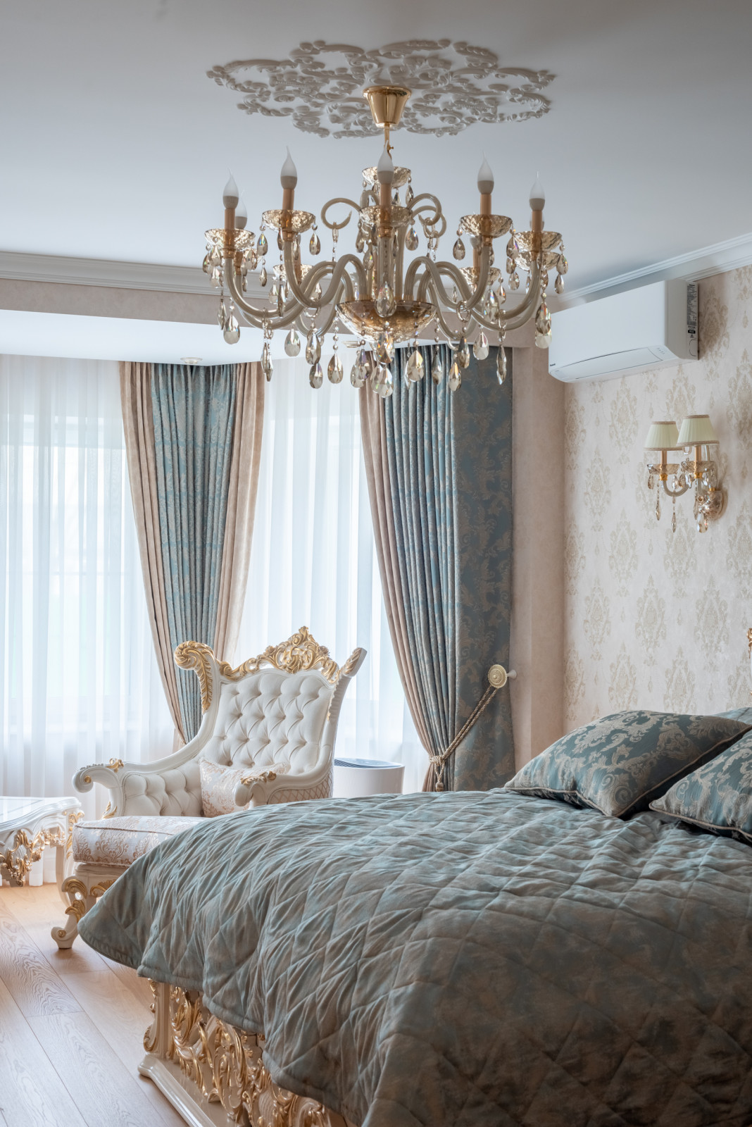 Классический интерьер частного дома