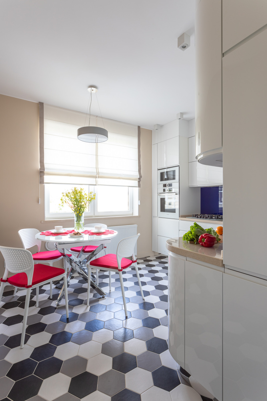 яркий интерьер квартиры 71 кв.м. в г. Калининграде