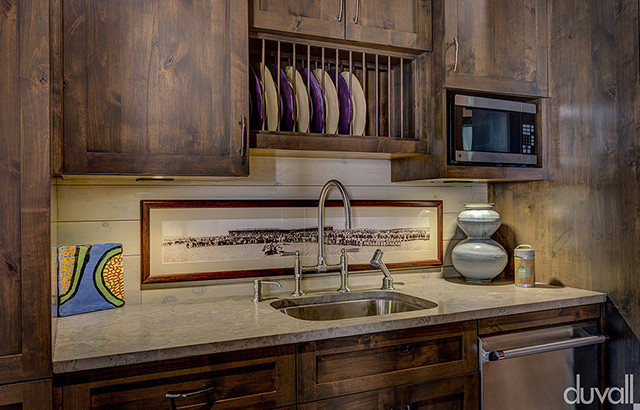 Kitchen - rustic kitchen idea
