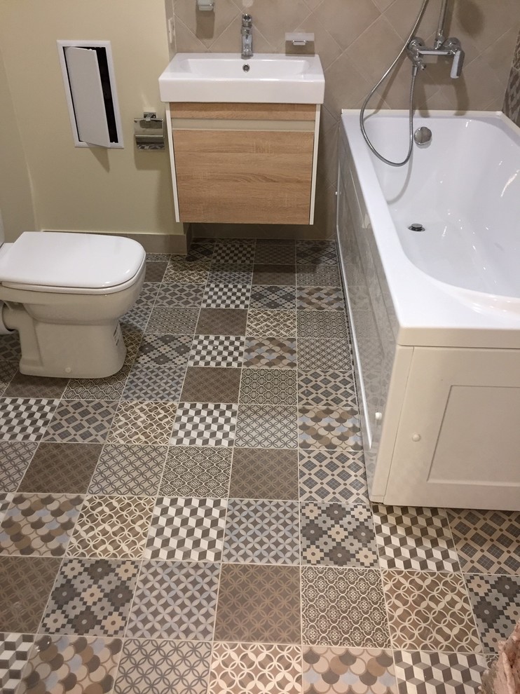 г. Тюмень, ул. Полевая 105