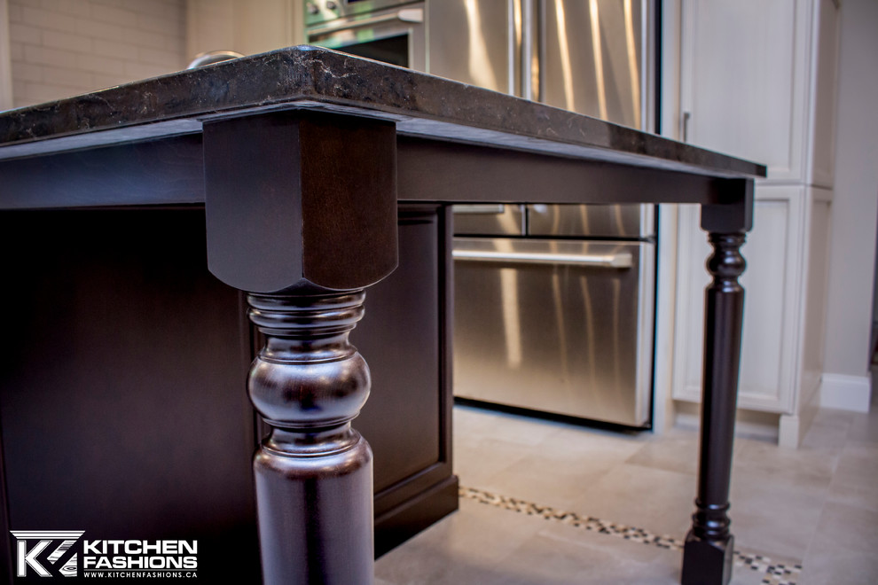 Inspiration for a large transitional kitchen remodel