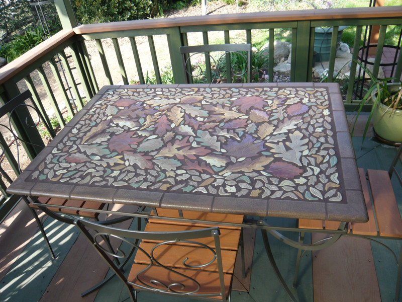 This is an example of a traditional patio in Santa Barbara.