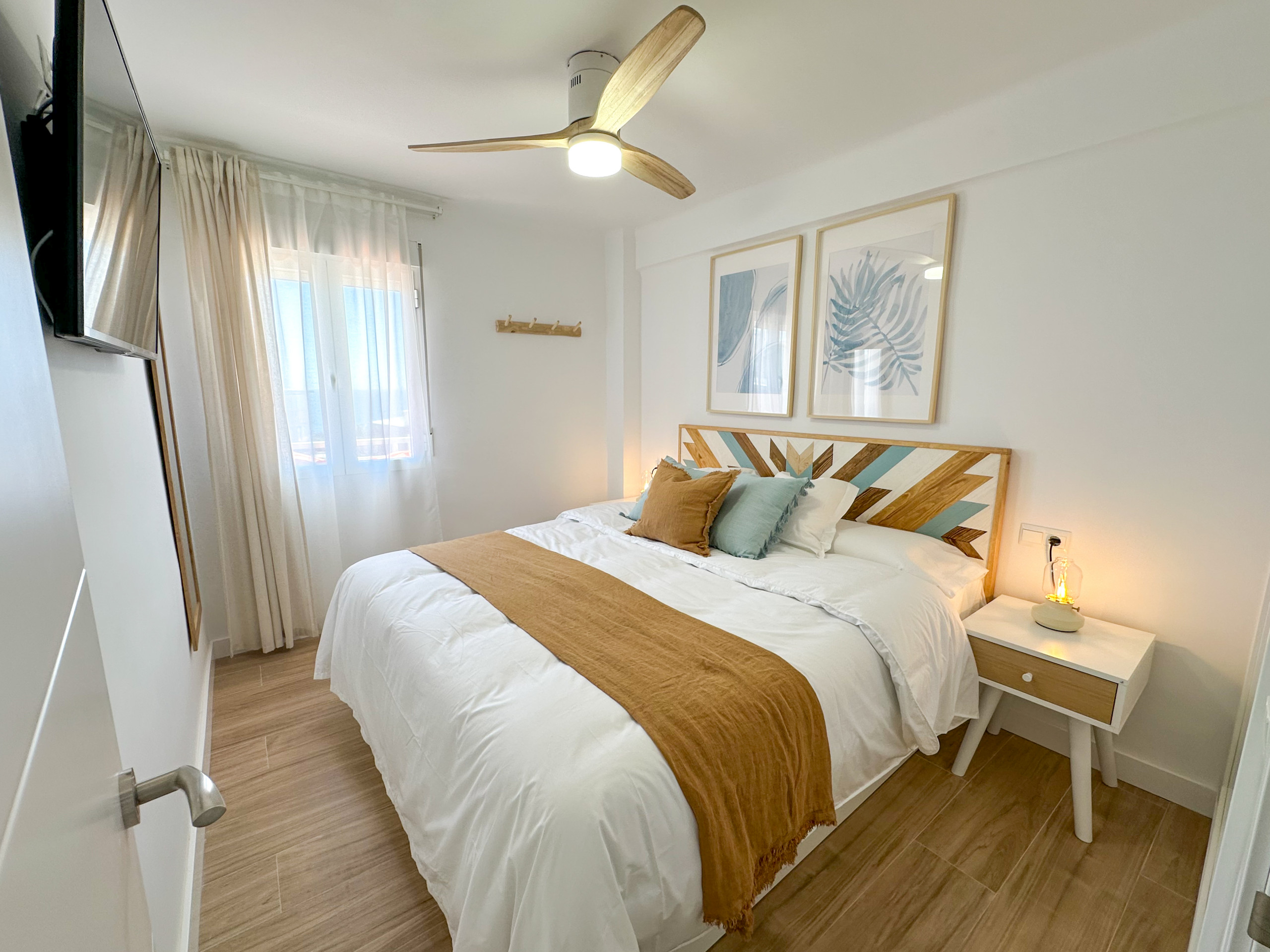 Reforma integral de dormitorio realizada por CM Interior Design Studio