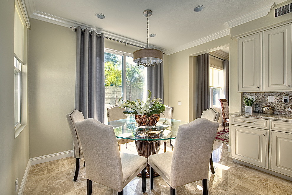 Design ideas for a transitional dining room in San Diego.