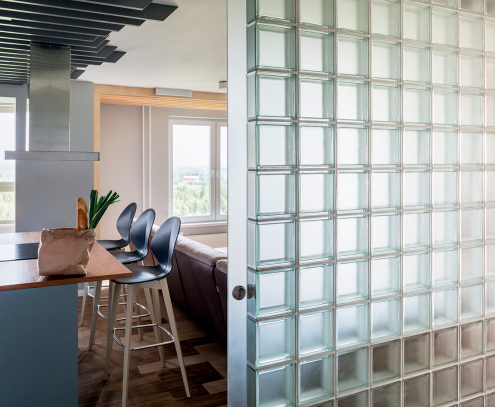 Вид на кухню