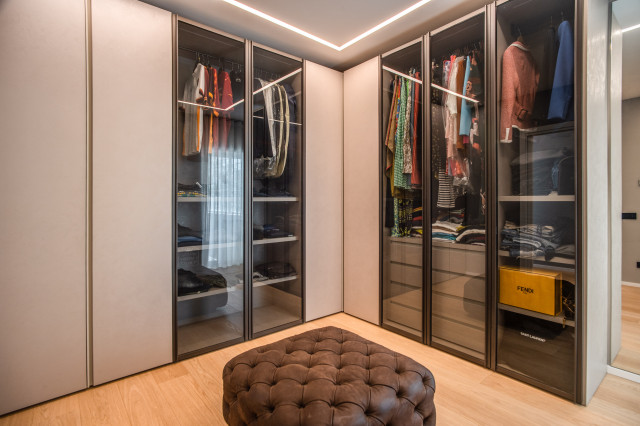 RIVARONE contemporary-cabinet