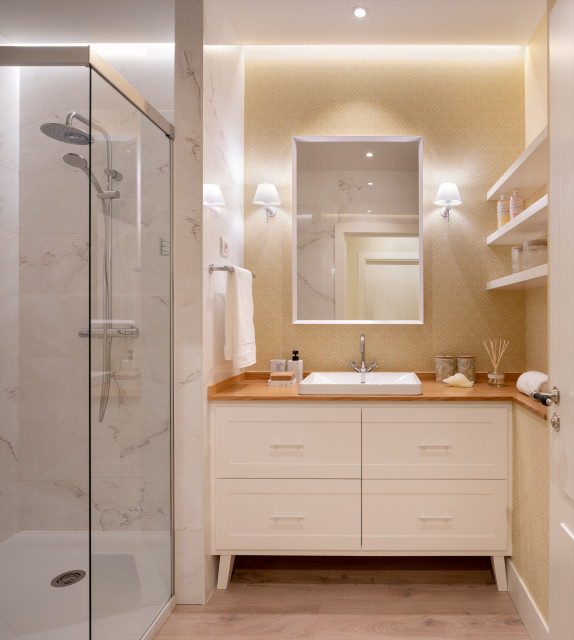 Reforma integral de piso amplio en Bilbao klassisch-modern-badezimmer