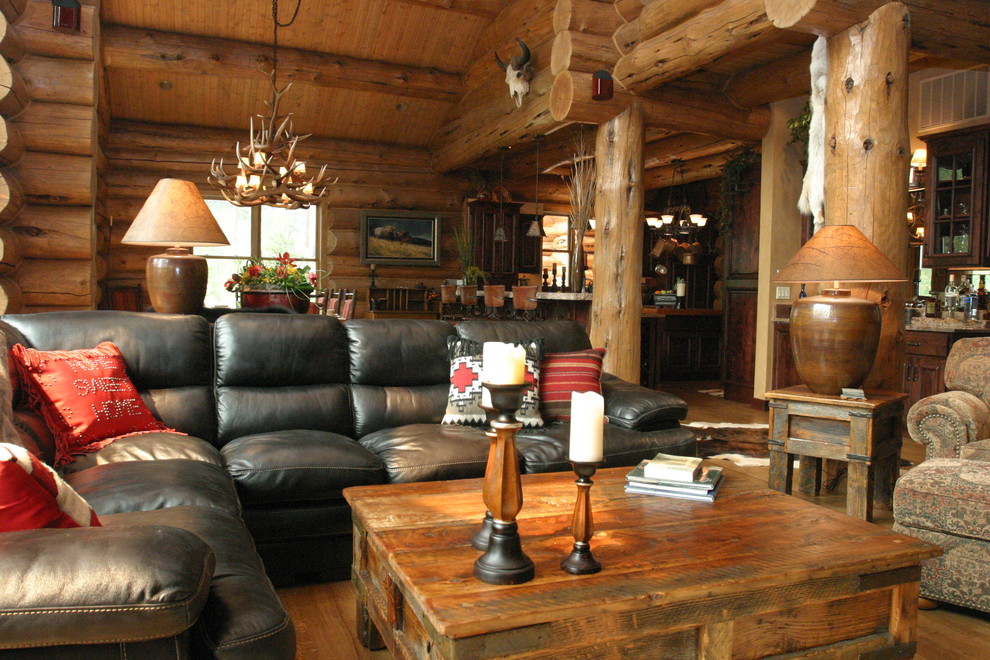 This is an example of a traditional living room in Tampa.