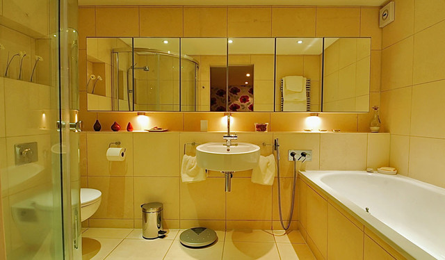 Barn Conversion, Devon contemporary-bathroom