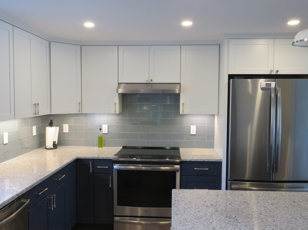 Inspiration for a transitional home design remodel in Boston
