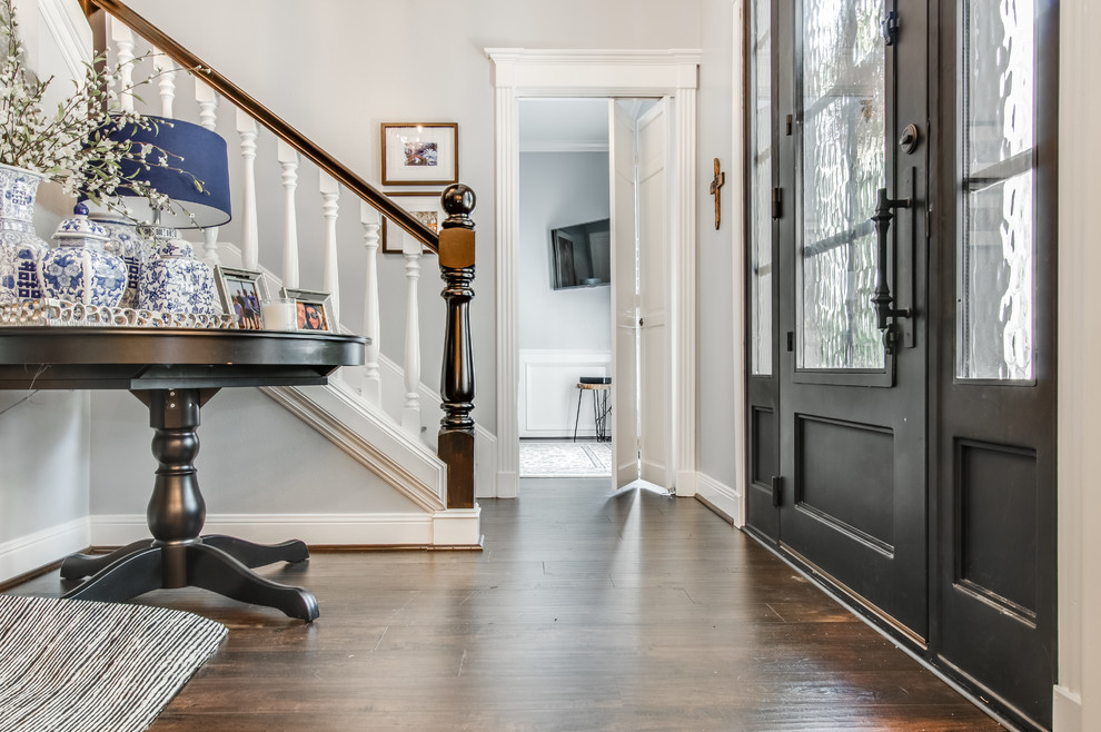 Inspiration for a transitional entryway remodel in Houston