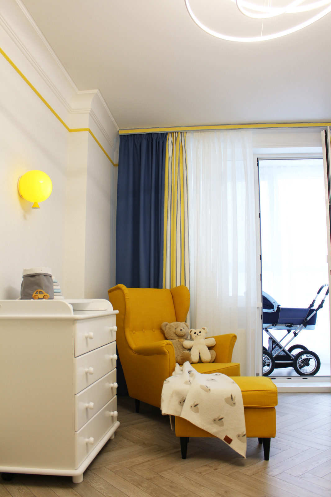 Гипсовые молдинги и декор для стен