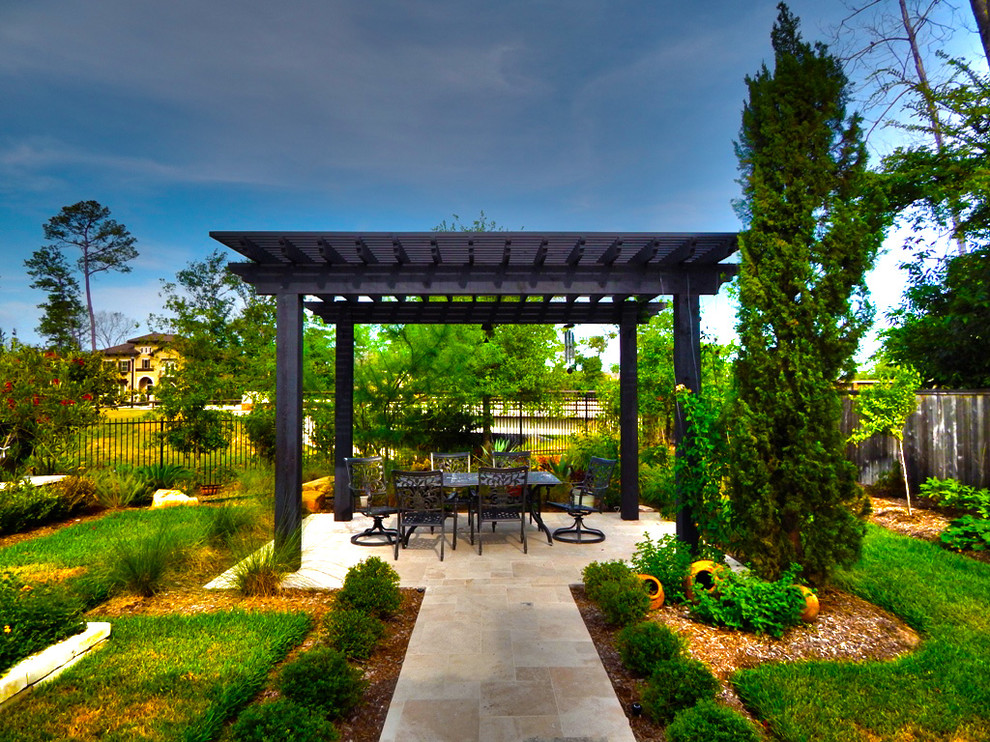 Patio - transitional patio idea in Houston