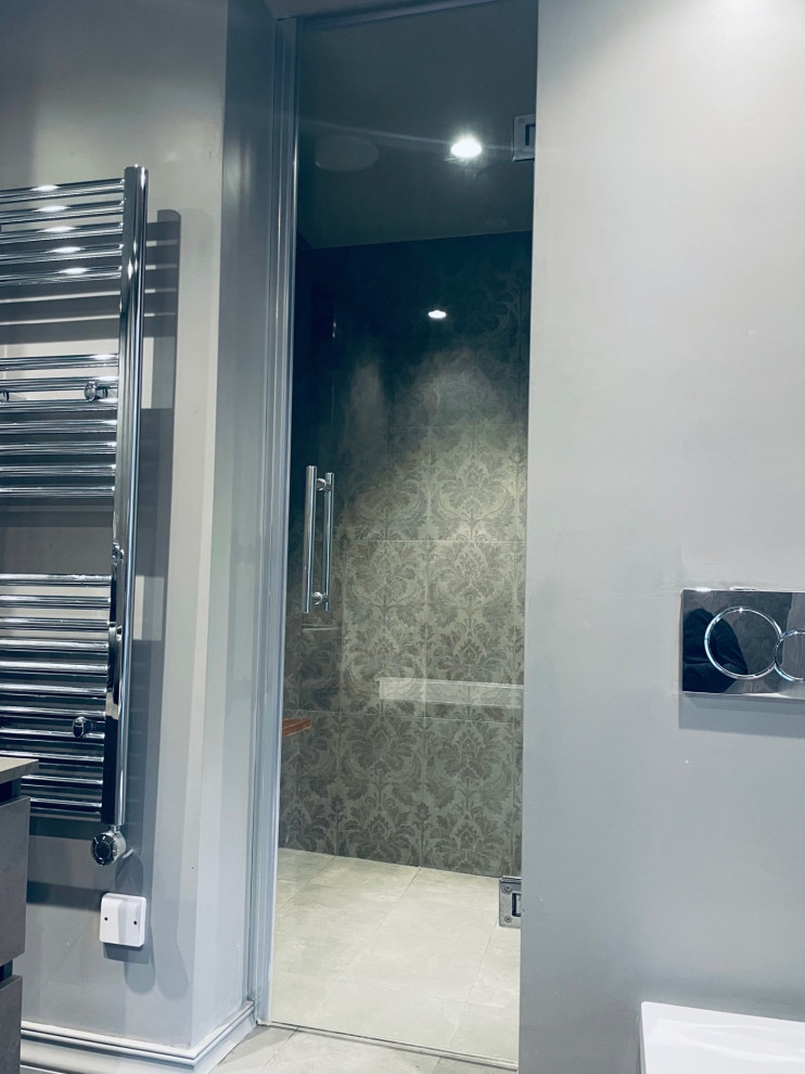 Steam , shower room