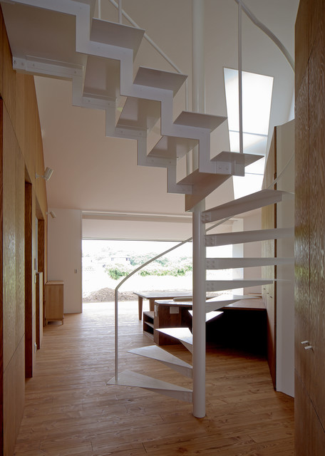 Triangular contemporaneo-escalera