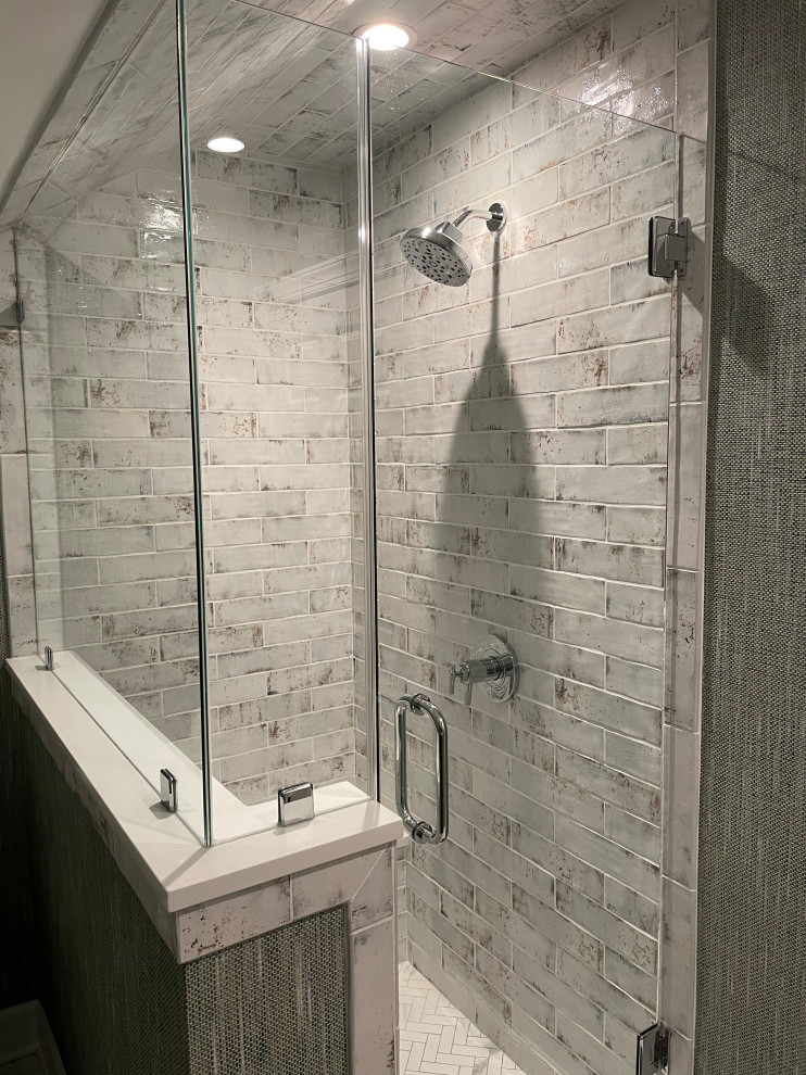 Sloan Square Way Bathroom