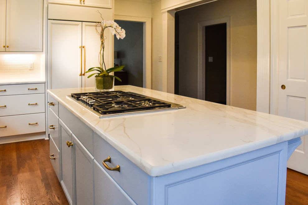Kitchen - kitchen idea in Raleigh