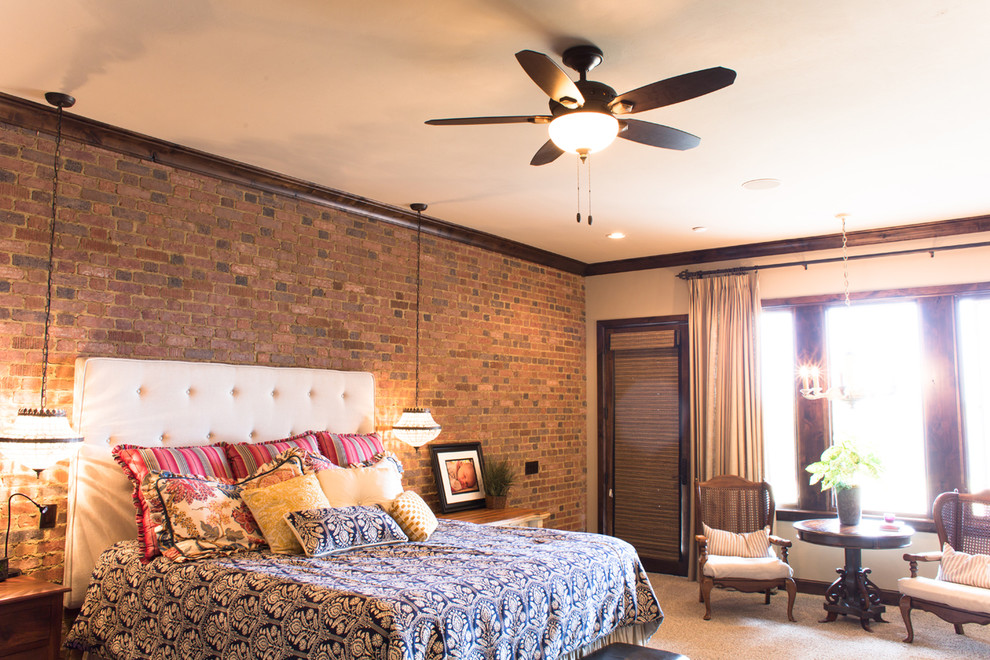 Photo of a mid-sized contemporary guest bedroom in Oklahoma City with brown walls, carpet and no fireplace.