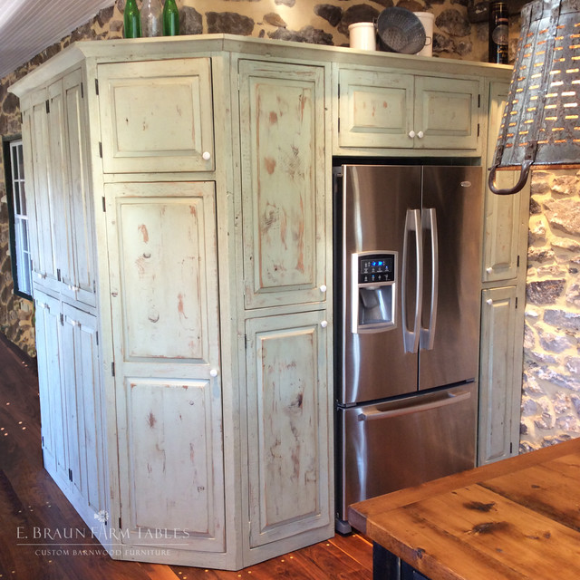 Kitchen 10 Reclaimed Barn Wood Kitchen in Historic Farmhouse Otras