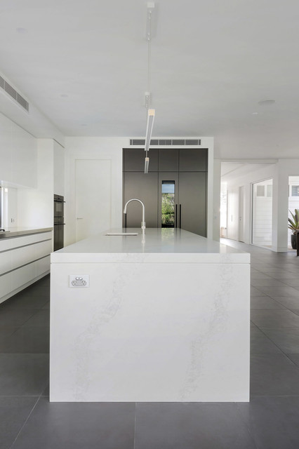 Freshwater Project modern-kitchen