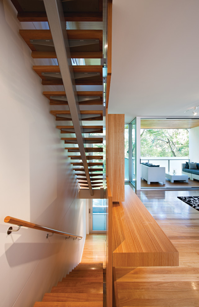 Inspiration for a contemporary staircase in Brisbane.