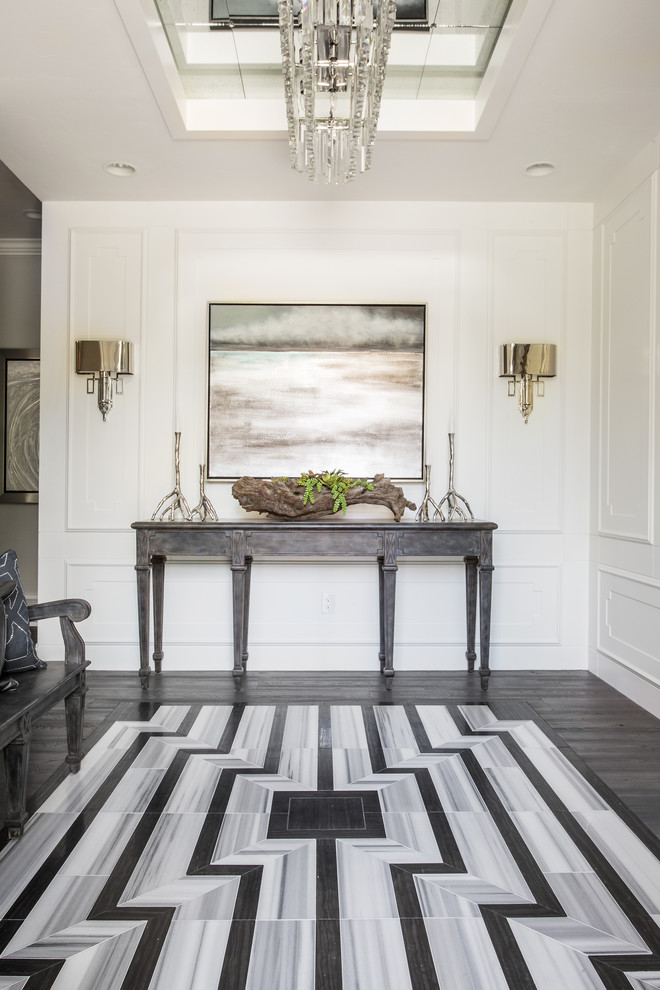 Example of a transitional foyer design in Salt Lake City